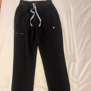 FIGS YOLA HIGH WAISTED BLACK SCRUB BOTTOMS